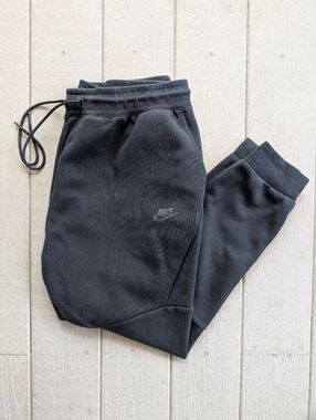 Nike Tech Pants SKU679